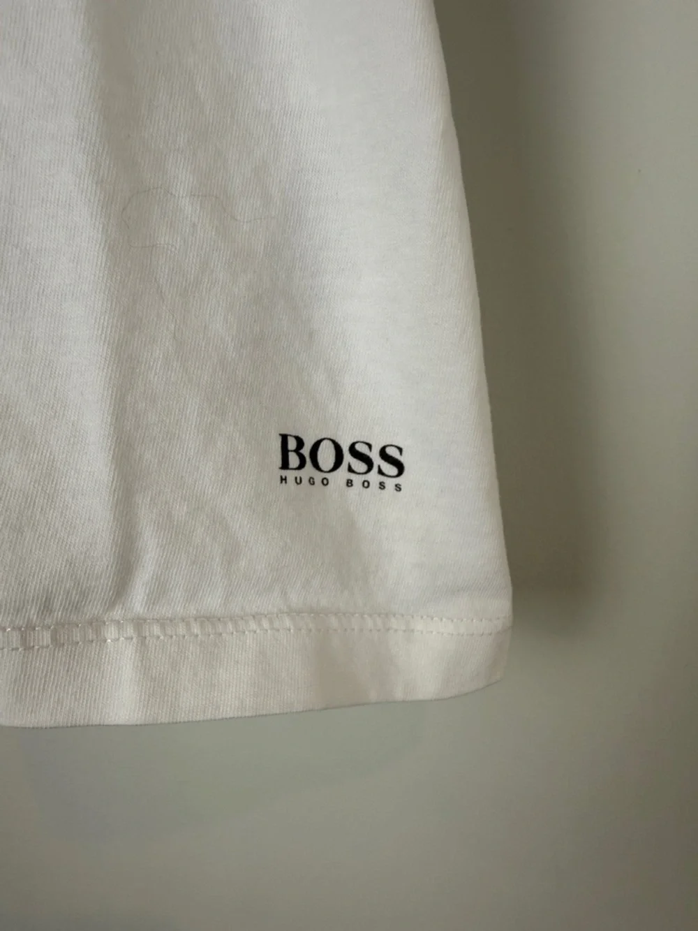 HUGO BOSS White Tee Michael Jackson with Black Graphic Size Small - Picture 3 of 10